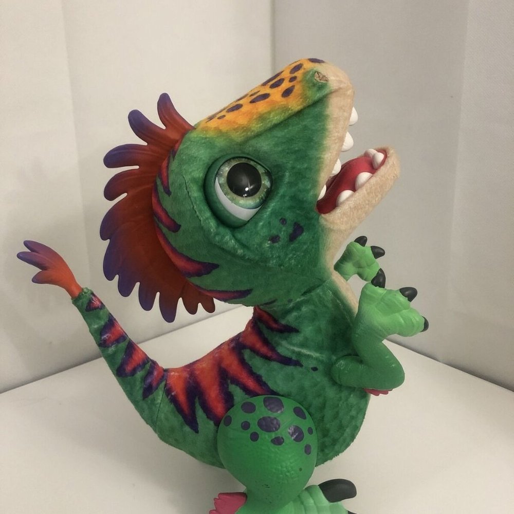FurReal Friends MUNCHIN REX Baby Dinosaur Animated